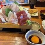 埼玉漁港 海鮮食堂 そうま水産 - マルケンそうま定食　¥1380 黄身醤油¥120