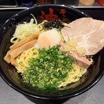 東京油組総本店 - 料理写真:油そば 大盛り スペシャルトッピングB(チャーシュー2枚、ねぎゴマ、半熟たまご)、つぶし生ニンニク