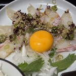 居酒屋　うみ幸 - 桜鯛胡麻和え