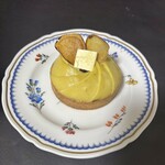 SUMI BAKE SHOP - さつまいもとあんバターのタルト