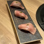 ユッケ 焼肉 生サムギョプサル 手打ち冷麺 ハヌリ - 