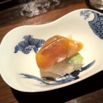 礒田 - そら豆とからすみの飯蒸し