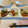 名鉄菜館 - 三種前菜盛り合わせ(鴨燻製と煮凝り、棒々鶏、海月)