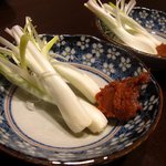 ロマネ - お通し（エシャロット）