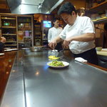 春来 - オムレツを作るマスター