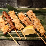 くいもの屋わん - 焼き物盛り合わせ。塩。5本と云えど侮るなかれ。中々のボリューム。