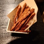くいもの屋わん - スパイシースティックはビールのアテに最適。