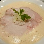 ラーメン ニューヨーク ニューヨーク - 泡醤油鶏白湯♪