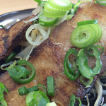 わ～めん - 炙りチャーシューのアップ