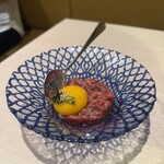 焼肉木村 - 炙りユッケ