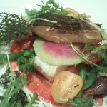 ル・トリスケル - 前菜・サラダ、いかすみのガレット、スモークされたサクラマス、たらのムース、ほたるいか