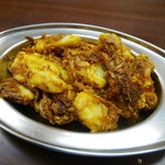 プルジャ ダイニング - 里芋の小魚炒めは絶品の旨さ♪