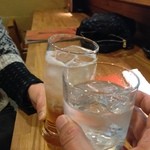 一保° - H.27.2.19.夜 二軒目なので「とりあえずビール」ではなく芋ロックvs梅酒ソーダ