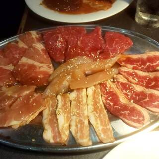 炭火焼肉ピカソ_1