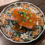 爐端與關東煮 Koronagirai 山形站前店 - 蔥花鮪魚漬與魚子壽司