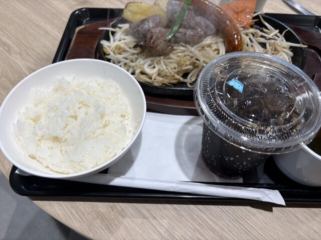 うえすたん 福岡エアポート店 - 福岡空港/ステーキ | 食べログ