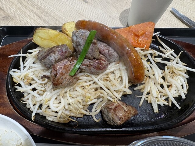うえすたん 福岡エアポート店 - 福岡空港/ステーキ | 食べログ