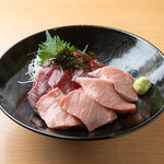 魚っ喰いの田 - 料理写真:本マグロ極上プレミアム丼