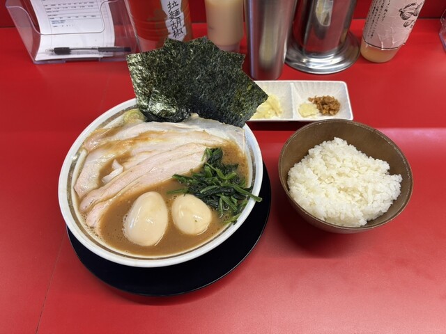 家系ラーメン 王道家直伝 との丸家 - 大町/ラーメン | 食べログ