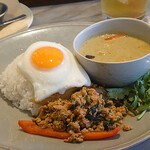 アジアンビストロ Dai - 