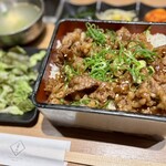 焼肉 白雲台 - 焼肉丼