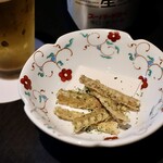 炭焼きうなぎ・かしわ 登河 - 骨せんべいサービス