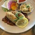 ナチュラルフーズ柳島キッチン - 大豆ミートのメンチカツ