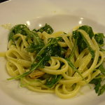 SAKURAGUMI - リングイネ、アサリとルーコラ