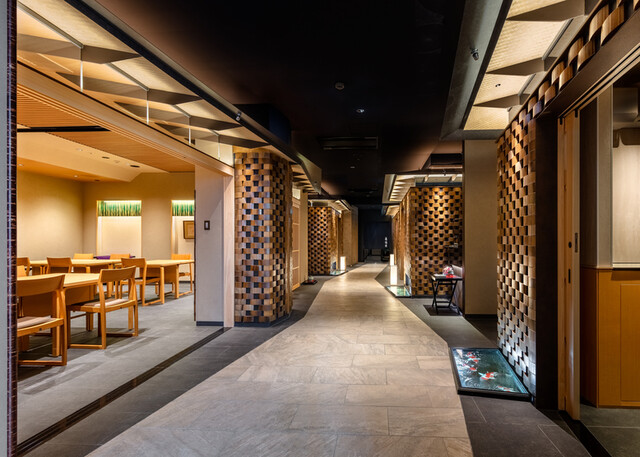 舞鶴館