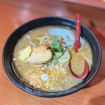味噌ラーメン ひぐまや - 料理写真:
