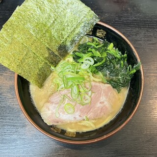 横浜家系らーめん 雷家_0