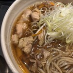 焔蔵 - 鳥そばのお肉は若鶏
