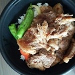 徳八 - 特上カルビ丼  2600円