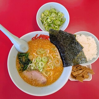 ラーメン山岡家_0