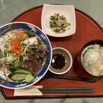 瀬戸内酒菜 楽市楽座 - 料理写真:○海鮮丼850円