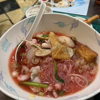 タイ国惣菜屋台料理 ゲウチャイ_0