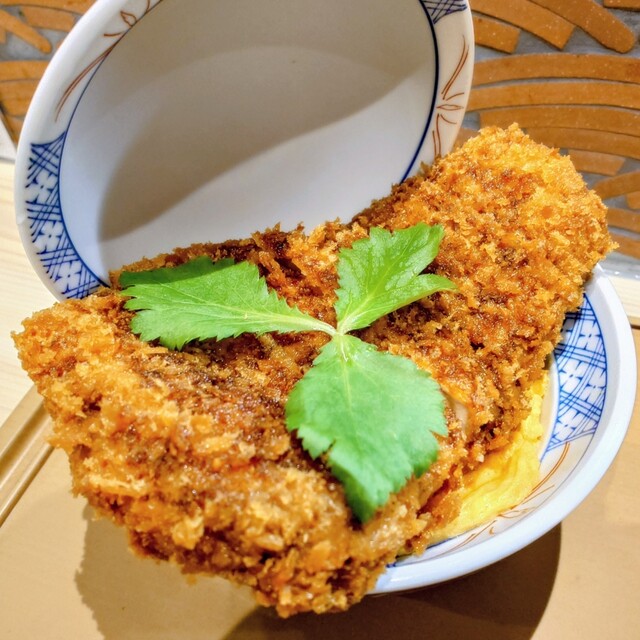 カツ丼は人を幸せにする 銀座店 - 東銀座/かつ丼 | 食べログ