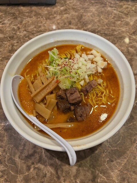 らーめん鯱 （シャチ） - 中央区役所前/ラーメン | 食べログ
