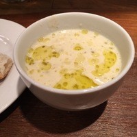 キャトルラパン　神戸三宮 - キャベツと大根のスープ
