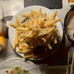 サザン ダイニング ラウンジ - トリュフフライドポテト