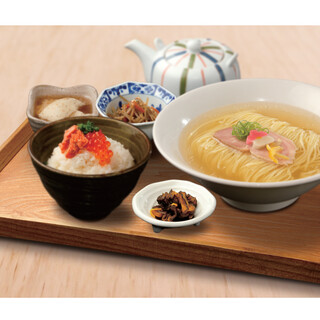 鯛塩そば 灯花_0