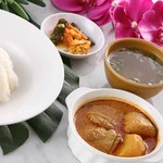 Singapore chicken curry rice [Large rice + 100 yen]