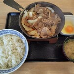 吉野家 - 料理写真:牛鉄板焼肉定食