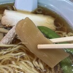 珍々軒 - シナチクが量多くて味も濃くて麺がすすんだ