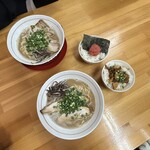 本場博多とんこつらーめん いっぽし - 