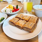 フォルクス - 
