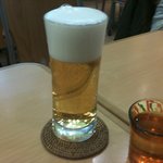 カフェ・ハイチ 川崎ルフロン店 - ビールセットのビール　でかっ