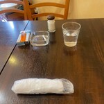 喫茶・軽食 ブルー - 卓上