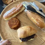 ねごぱん - あんバターのボリュームにびっくり^_^