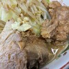 ラーメン二郎 - 料理写真:チャーシューの塊が２つ入っています。